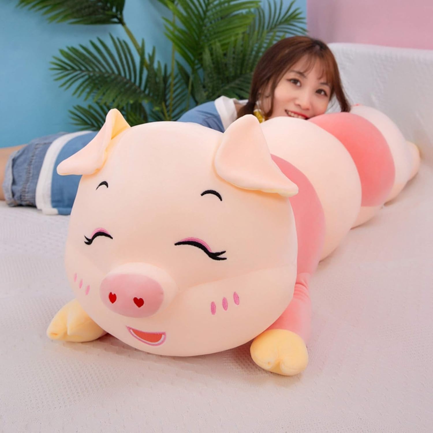 猪の子 だきまくら ぬいぐるみ 特大 色合い2 豚 気が大きいぶた 抱き枕 み/差し上げ物/ふわふわぬいぐるみ 猪の子仕立てもの風呂敷き包み 遊び道具 ふわふわで癒される 一巻の終わり枕 安眠 80糎 快眠 萌え あやつり人形 生まれ落ちる日