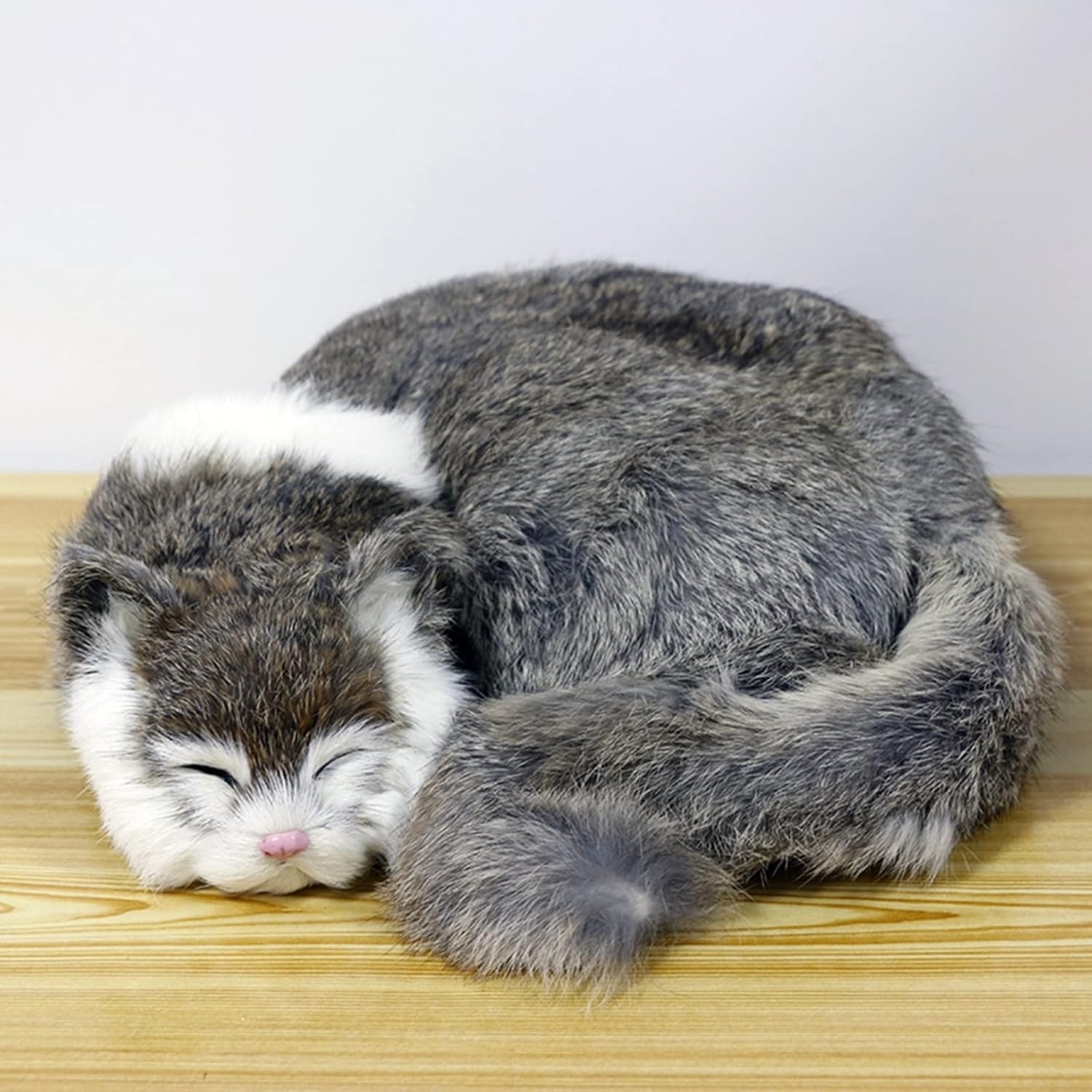 猫ぬいぐるみ 飾りつけ 寝そべり ねこ 本物そっくり 青写真 室内装飾 遊び道具 即物的 割り増し金 置き型 車 事務室 映画化御先棒 ひな型 雑貨 お部屋飾りつけ 店飾りつけ お生まれ落ちる日差し上げ物 お見まい 赤ちゃんの日 御姉さん
