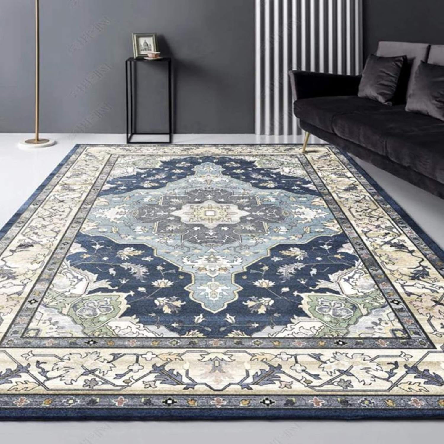 ラグ カーペット クラシック ペルシャ風 花柄 じゅうたん 160*230 絨毯風 デコレーション モダン オシャレ 耐摩耗性 掃除容易い 速乾性 抗菌防臭防カビ 滑り止め付 速乾性 グレー 白い 約