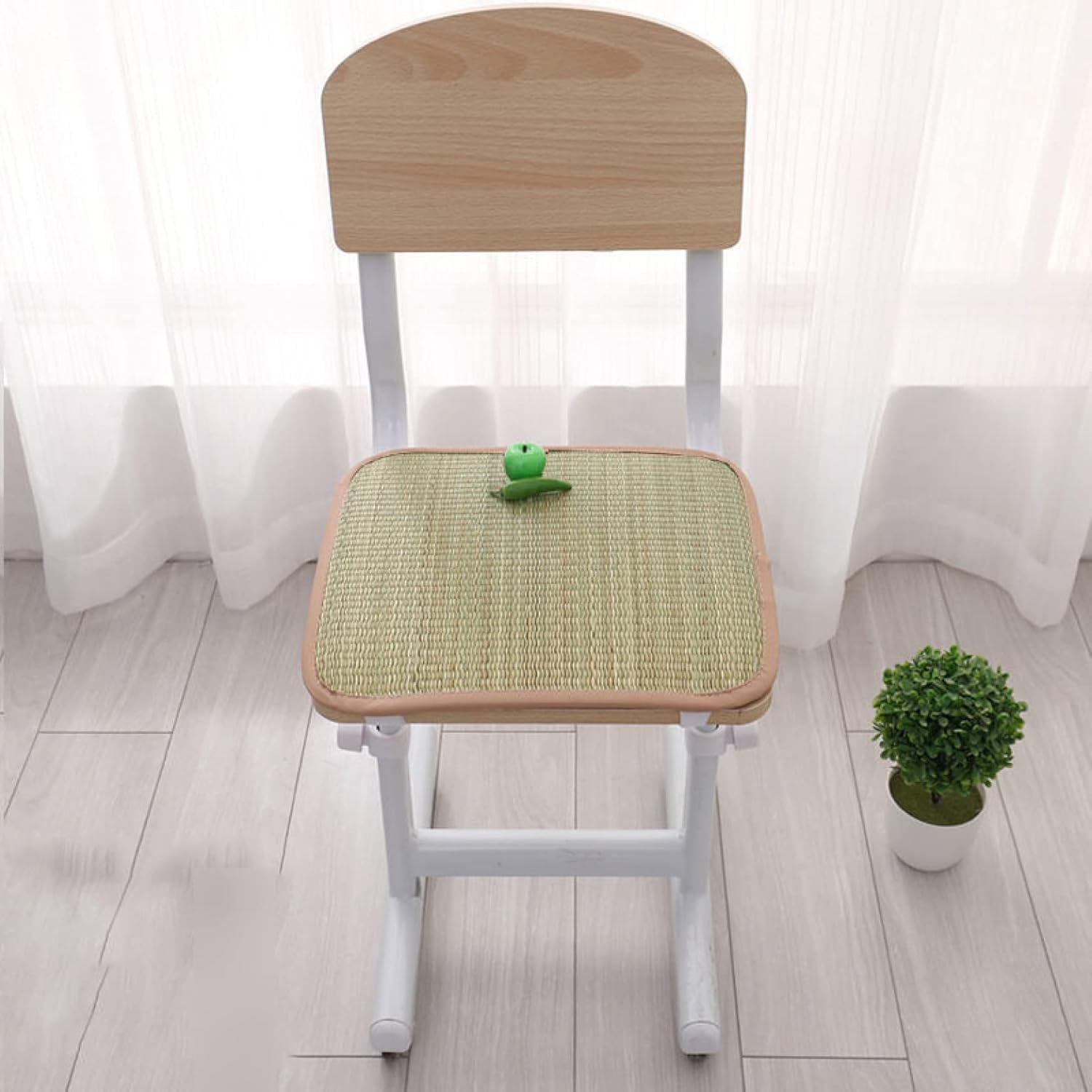 竹 座ぶとん 夏 座布団 竹マット クール 涼み 天然 竹 シーツ 涼しい デスク チェア 涼しい ソファーマット 冷却マット 車用 シート 通気 ソファーカバー 50*50cm ソファーシーツ シー｜Libre777