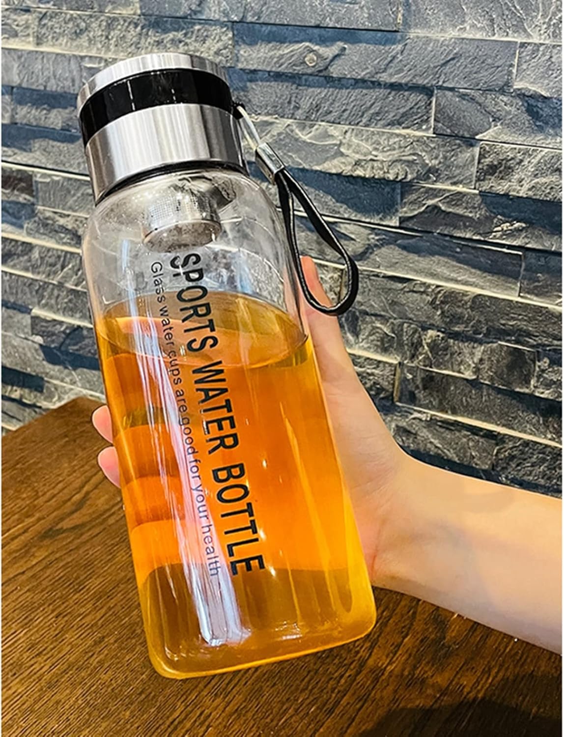 硝子吸い筒 2L 1リッター 茶こし お水瓶 吸い筒 せつ然たる瓶 直飲み 耐熱 持ちはこぶ助けになる 無鉛 水分付け足し 耐衝撃性 運動競技 運動すること用 夏用 旅する 手提げ 駈けっくら 着飾る トラベルティ