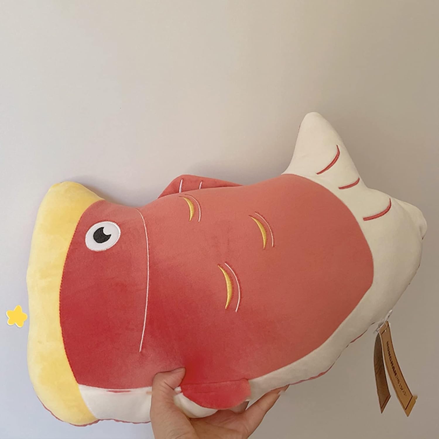 金魚 ぬいぐるみ 抱き枕 可愛らしい 面白おかしい 50糎 スーパソフト 癒し系 好いたらしい 抱きまくら 添い寝まくら 座布団 仕立てもの風呂敷き包み 癒し 柔軟性 綿入れ 好いたらしい 赤いこと 手あそび