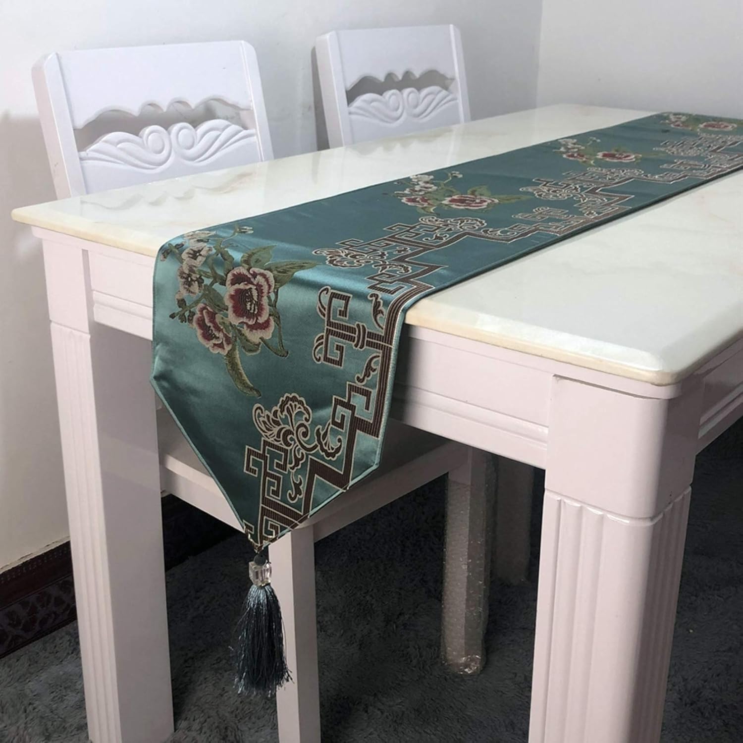 タッセル付 テーブルランナーエレガント お正月 テーブルランナー ドレッサース カーブキャビネット 30*160cm ダイニングルーム テーブル装飾 テーブルランナー おしゃれ テーブルフラグ カラー｜Libre777 7,583円