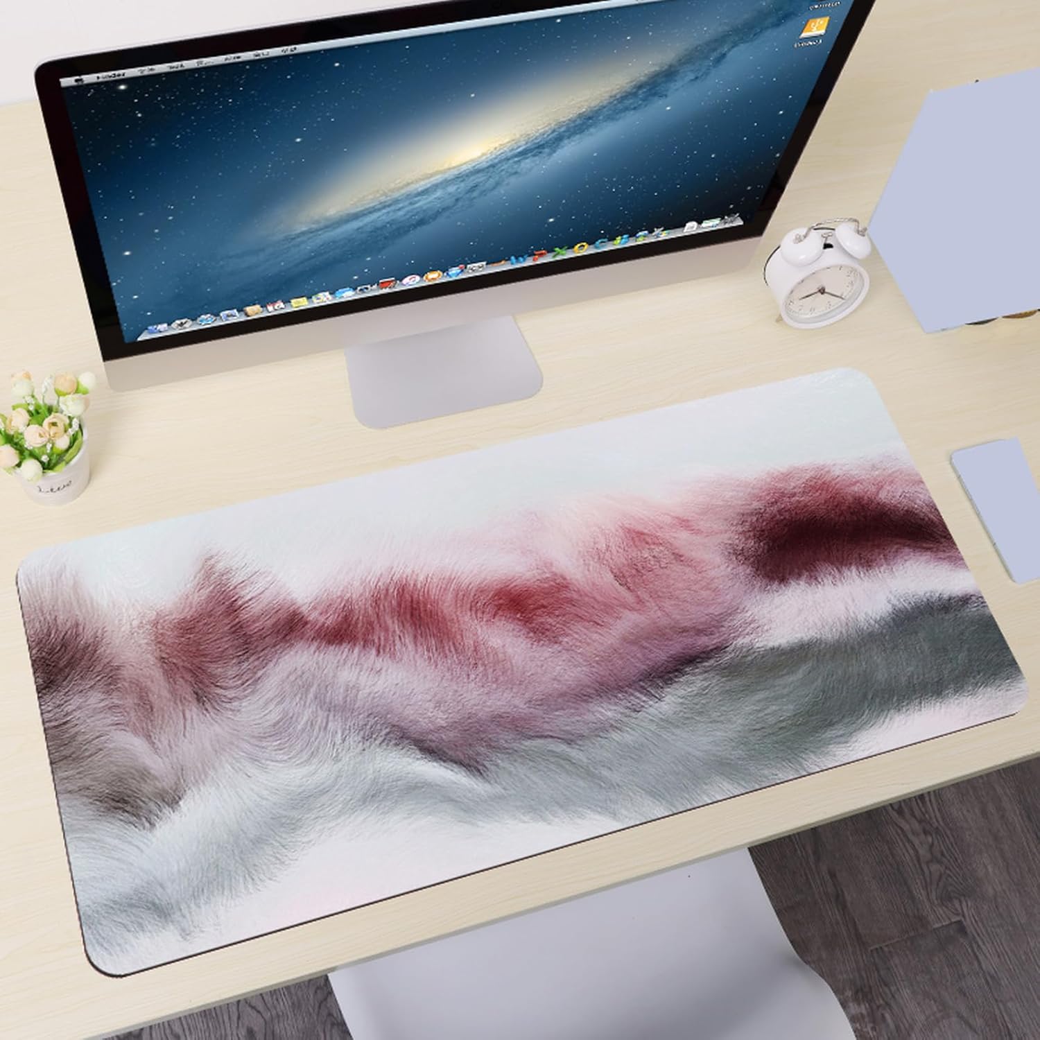 耐久性が良い カラー 300*700*3mm マウスパッド 大型ゲーミングマウスパッド厚さ3ｍｍ オフィス 自宅兼用 おしゃれ 防水 傷防止 滑り止めゴム底 マウスの精密度を上がる 光学式マウス対応