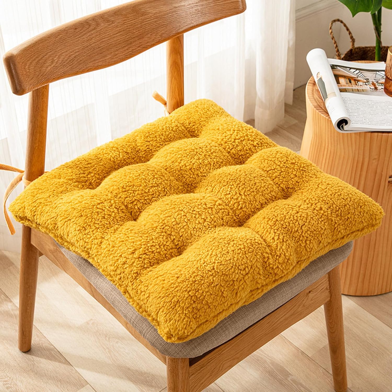 チェアパッド 座面クッション 50*50cm*3 椅子クッション 四角 クッション ボア ふわふわ座布団 低反発座布団 丸座布団 シートクッション 厚手 滑り止め 紐付き お尻にやさしい 省エネ カラ