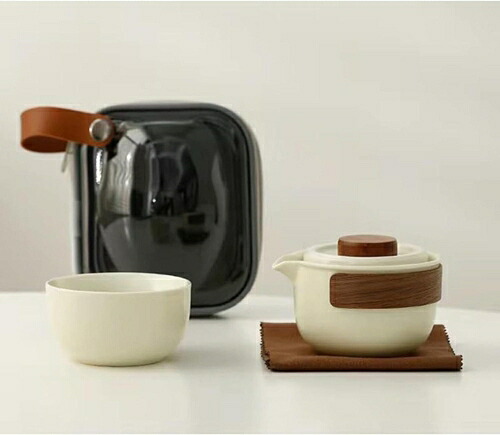 旅するティーセット ティーセット 急須 湯呑み仕かける 茶器仕かける 旅するティーセット 和風 持っていく急須 陶磁茶具仕かける 茶器揃 茶器 茶皿 差し上げ物荷造り 茶こし付き添い人 旅する お出かけ用 格好のいい 納める御徒面子付き添い人 茶道具・湯呑・急須-キッチン用品・食器・調理器具