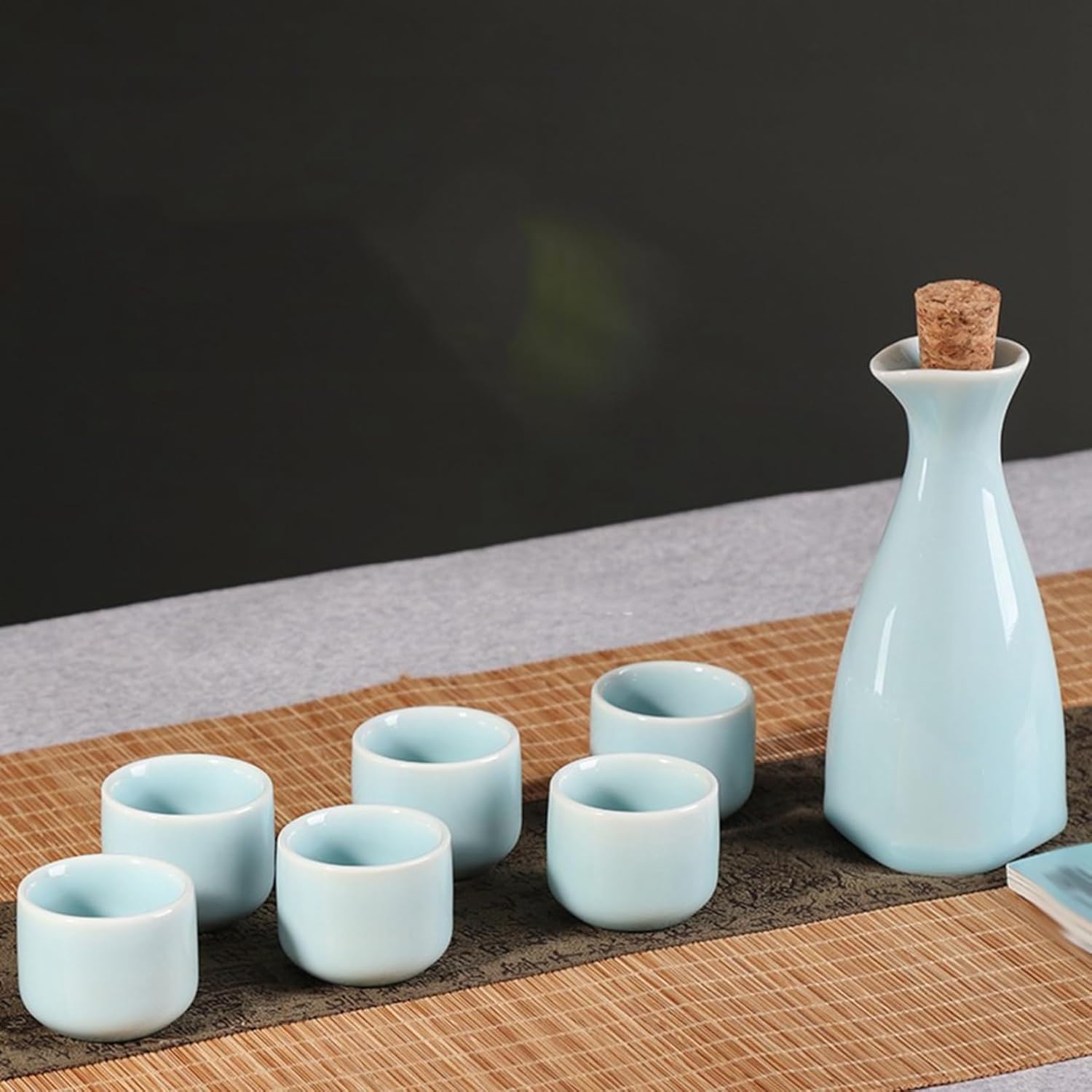 酒器仕掛ける 瀬戸もの ぐい呑み おちょこ とっくり 徳利+お猪口2個 瓶 盃 酒水さし 入れもの 入れもの お酒入れ 日本酒 3点仕掛ける 温酒用 陰電子領域聞き入れる 分かりやすい 言い慣わし的な瀬戸もの酒優勝杯 花見 ご造作