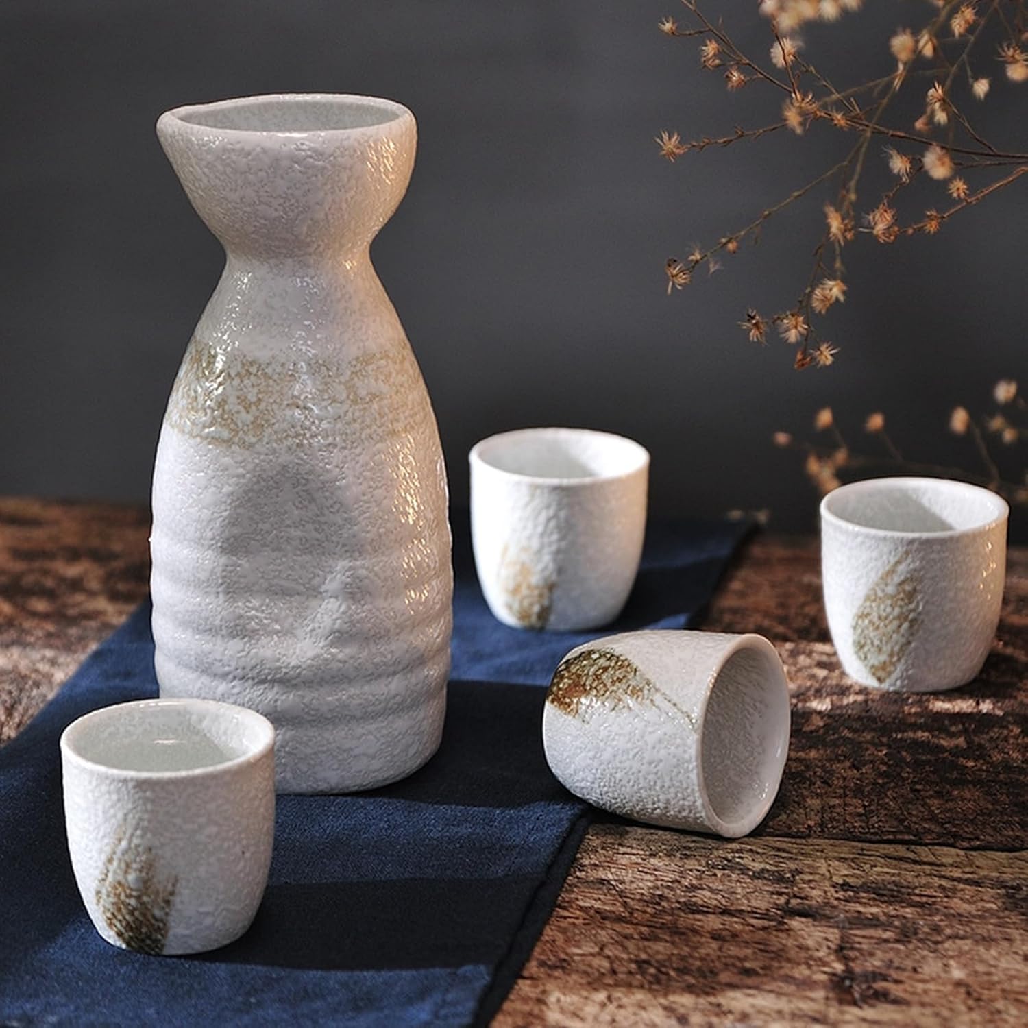 徳利セット 酒器セット お猪口セット 5点セット 陶瓷 手描き 日式 和風 日本酒用 酒器揃 おちょこ とっくり 酒盃 セット 電子レンジ対応 上品 おしゃれ 清酒 母の日 父の日 引っ越し祝 家庭用