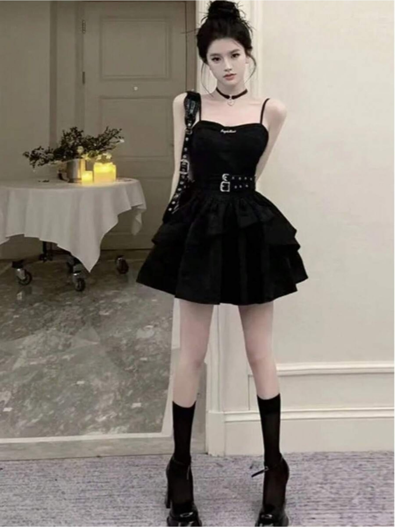 ワンピース キャミワンピ ミニ丈 ショート丈 ティアード フリル ドレス キャミソール ノースリーブ Aライン ウエストマーク 着痩せ 細見え 脚長 春夏 地雷系 量産型 韓国 サブカル 純欲系 デート ライブ 参戦服 黒 ブラック ワンピ 体型カバー｜Libre777 7,519円