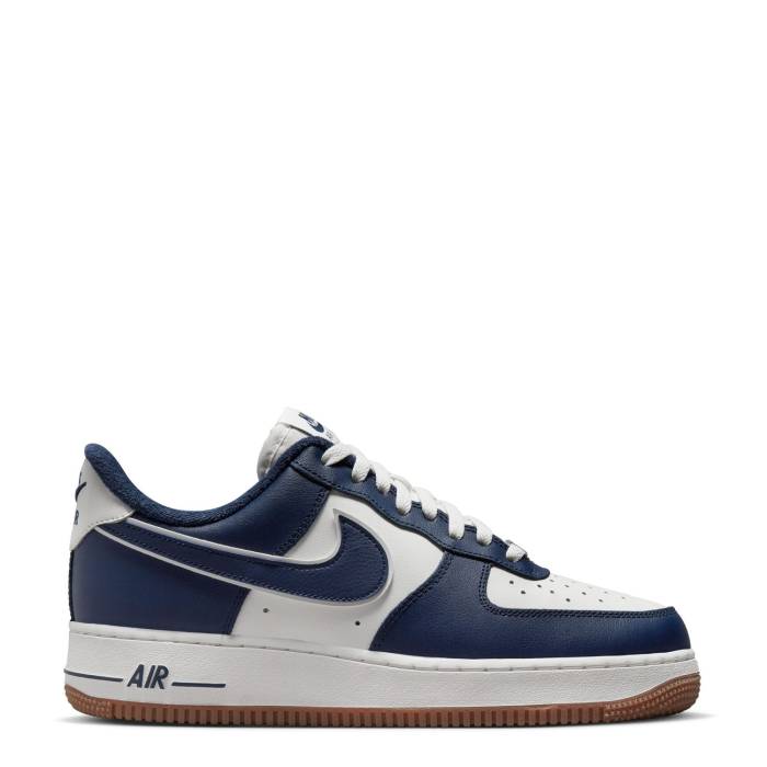 ナイキ Nike 【 Air Force 1 Low 07 Mens Sail/Midnight Navy/Gum 】 メンズ 紺色 ネイビー