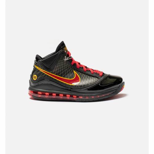 大特価 バスケットボール メンズ レブロン Nike ナイキ 黒色 スニーカー メンズ Maize Varsity Black Shoe Basketball Mens Fairfax Qs Vii Lebron Nike Yellow Red スニーカー イエロー 黄色 レッド 赤 ブラック Snck110