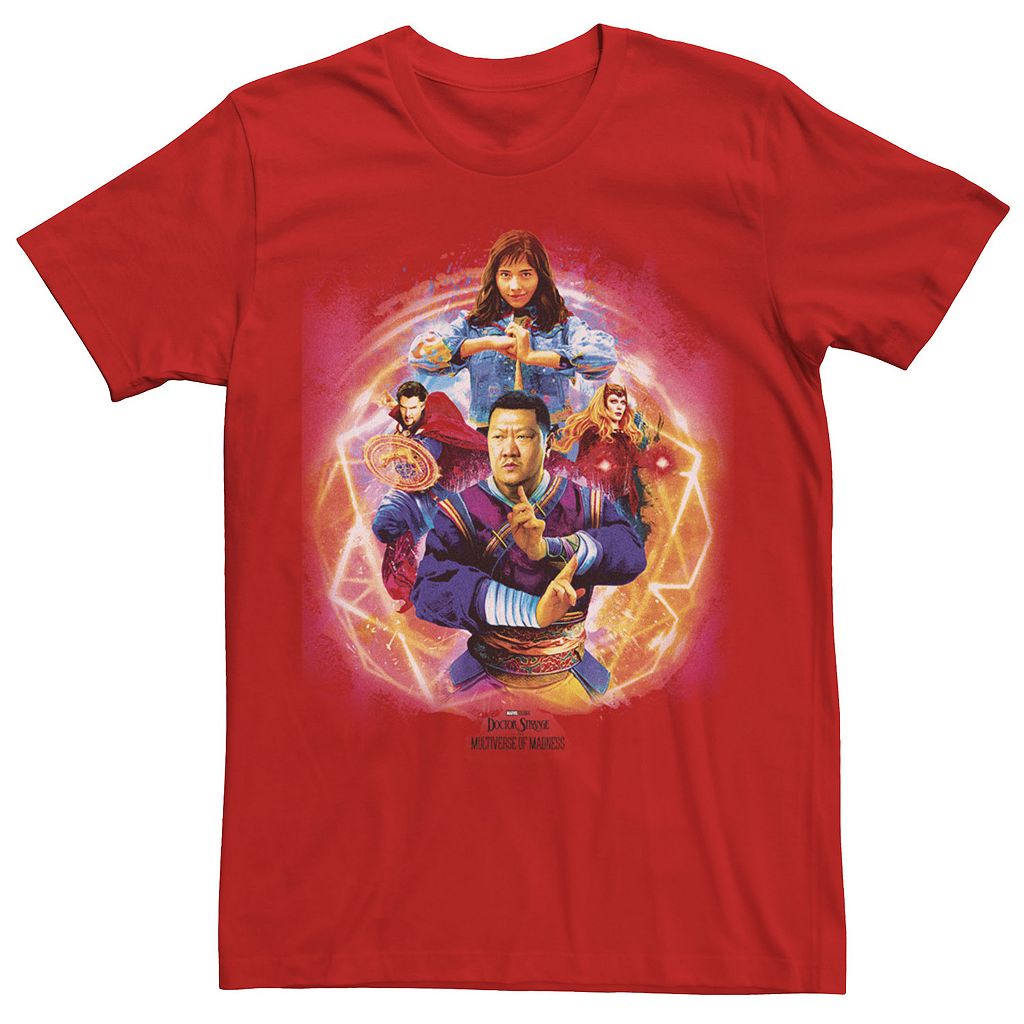 キャラクター ドクター Tシャツ 赤 レッド 【 LICENSED CHARACTER MARVEL DOCTOR STRANGE MOVIE 2 STRONG THREE HERO GROUPSHOT TEE / RED 】 メンズファッション トップス カットソー｜スニケス