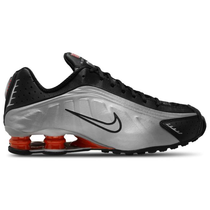 ナイキ Nike 【 Shox R4 Men\u0027s Metallic Silver/Metallic Silver/Picante Red 】 Shox ショックス メンズ Silver しろがね色・しろがね色 Red 赤・赤いこと