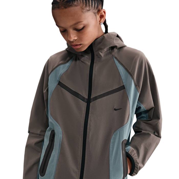 【★百貨店SALE★6/11十二時2時迄】ナイキ Nike 【 Nsw Tech Woven Full-Zip Jacket Pd Boys\u0027 Grade School Cave Stone/Cool Grey/Black 】 テック Woven ウーブン フルジップ Jacket 上衣 お坊っちゃん キッズ 冷やりとした 薄墨色 薄墨色 黒いこと 黒いこと