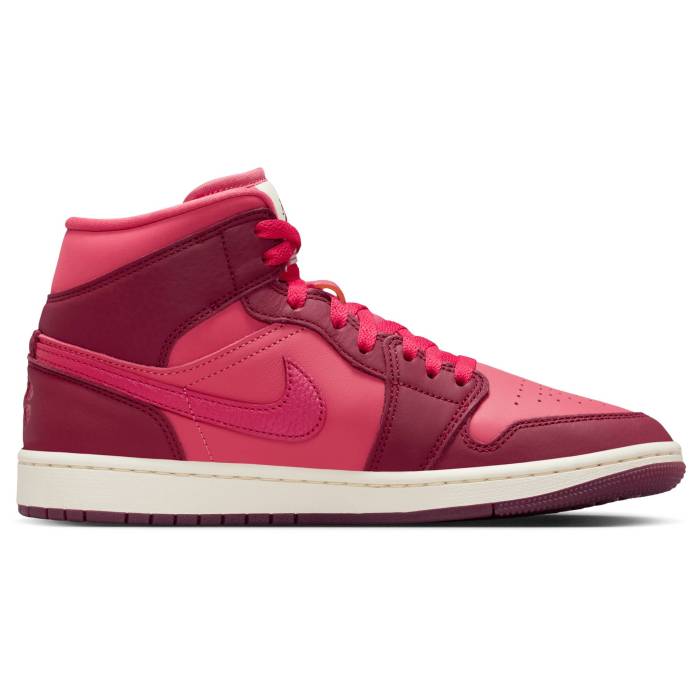 ナイキ ジョーダン Jordan 【 Aj 1 Mid Se Women\u0027s Red/Red 】 ミッド レディース Red 赤・赤いこと