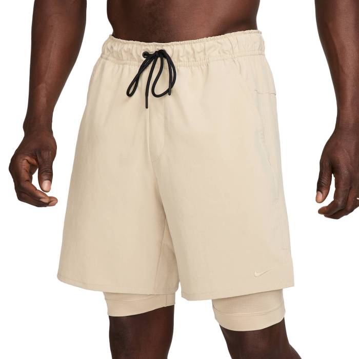 ナイキ Nike 【 Dri-Fit Unlimited Woven 7 Inch Shorts Men's Desert Khaki/Desert Khaki/Black 】 ドライフィット Woven ウーブン ショーツ メンズ カーキ 黒色 ブラック