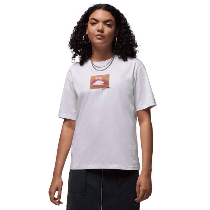 ナイキ ジョーダン Jordan 【 Novelty Graphic T-Shirt Women\u0027s White 】 グラフィック プルオーバー レディース 白いこと 白いこと