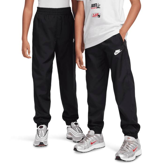 【★百貨店SALE★6/11十二時2時迄】ナイキ Nike 【 Club Woven Lbr Joggers Boys\u0027 Grade School Black/White 】 野球クラブ Woven ウーブン ジョガーパンツ お坊っちゃん キッズ 黒いこと 黒いこと 白いこと 白いこと