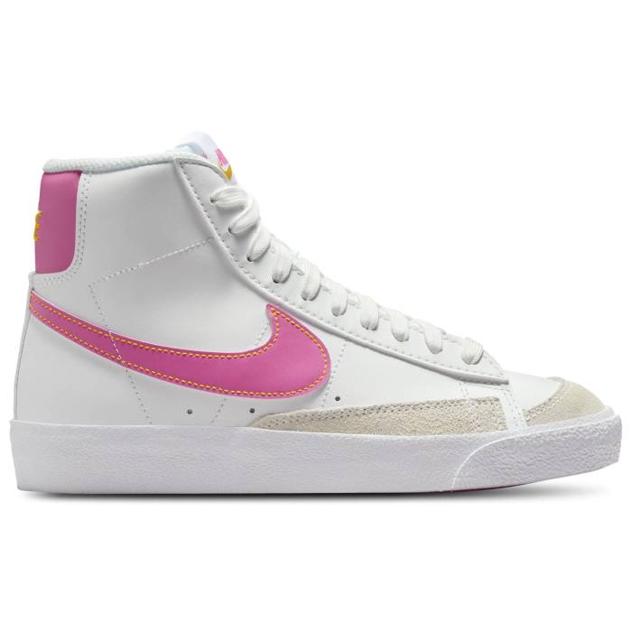 【★百貨店SALE★6/11真夜中2時迄】ナイキ Nike 【 Blazer Mid \u002777 Boys\u0027 Grade School Summit White/Pinksicle/University Gold 】 ブレイザー ミッド お坊っちゃん キッズ 白いこと 白いこと ゴールド