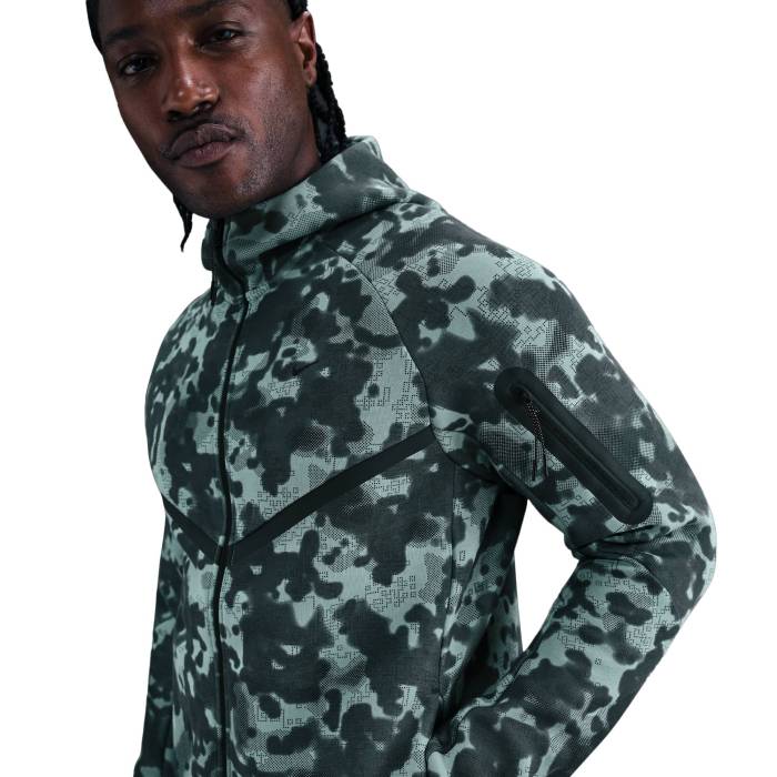 ナイキ Nike 【 Tech Fleece Camo Jacket Men\u0027s Cannon/Black 】 テック フリース 家鴨柄 Jacket 上衣 メンズ 黒いこと 黒いこと