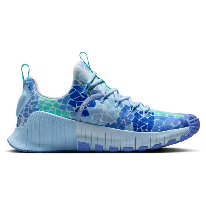 ナイキ Nike 【 Free Metcon 6 Amp Women\u0027s Ice Blue/White/Royal Pulse 】 無償性 アンプリファイアー レディース 青み 青色 白いこと 白いこと