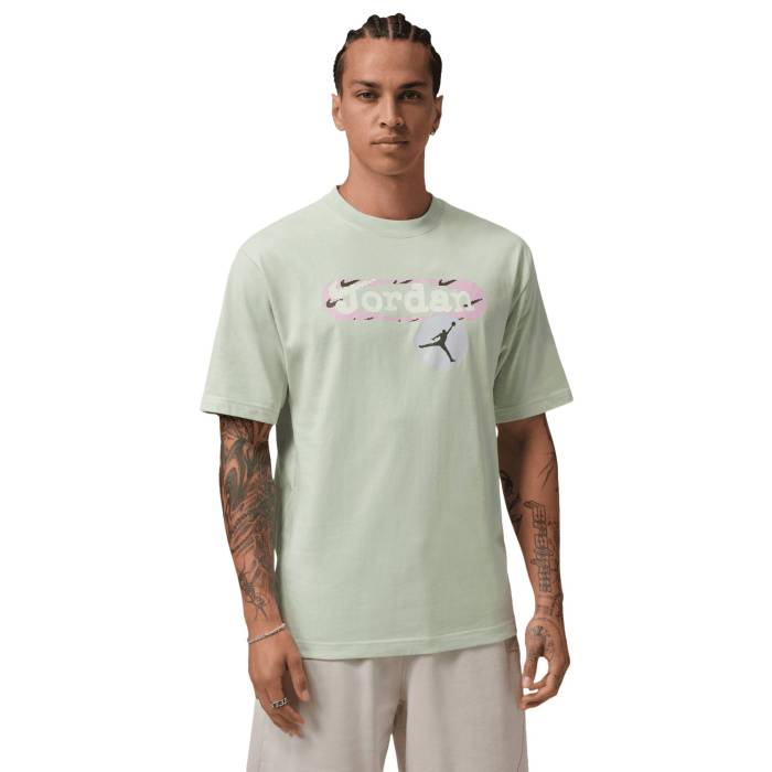 【★百貨店SALE★6/11夜夜中2時迄】ナイキ ジョーダン Jordan 【 Stamp Graphic Short Sleeve Crew Men\u0027s Jade Aura/White 】 グラフィック Sleeve 捩り 労働者の一団 メンズ 翡翆・ジェード 佇まい 白いこと 白いこと