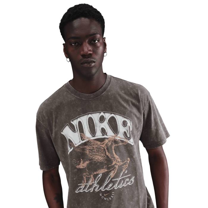 ナイキ Nike 【 M90 Bb Oc 3 T-Shirt Men\u0027s Orange/Cave Stone 】 ティーシャツ メンズ orange 橙・オレンジ色 Tシャツ・カットソー-トップス