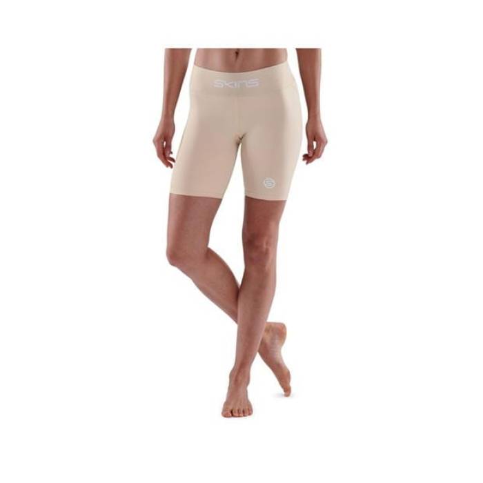 スキンズ Skins 【 Performance Gym Legging Women Beige 】 パフォーマンス レディース ベージュ｜スニケス