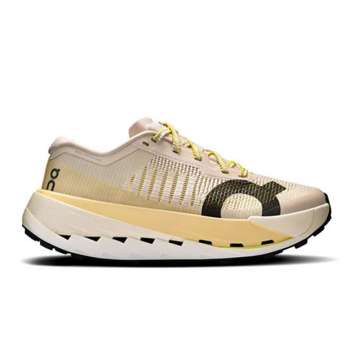 オン On 【 Cloudultra Pro Off-Road Trail Running Shoes Women Pearl Lychee 】 労働者階級 シューズ 運動すること靴 レディース パール