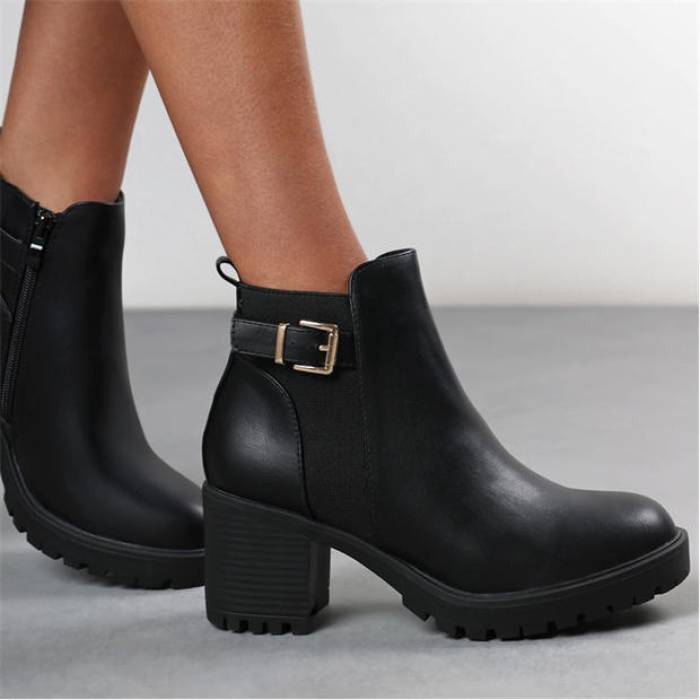 Wheres That From 【 Chunky Heel Ankle Boots With Buckle Women Black Pu 】 ヒール ブーツ バックル レディース 黒色 ブラック