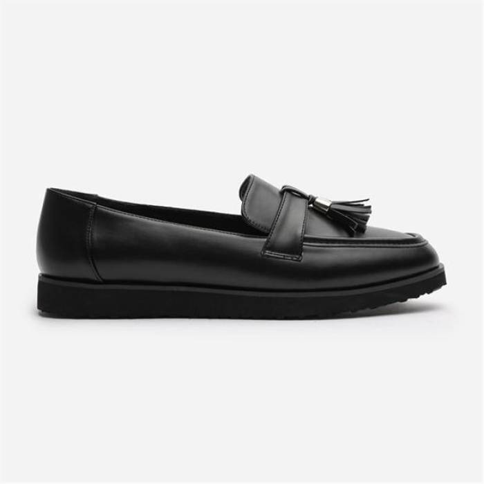 Wheres That From 【 Tassel Loafers Women Black Pu 】 置き目毛皮 レディース 黒いこと 黒いこと