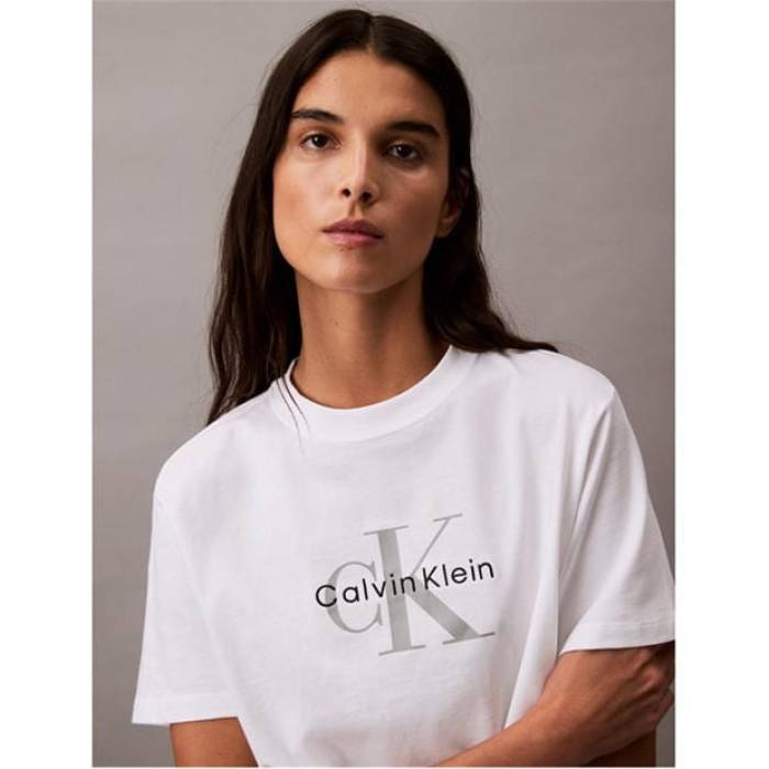 カルバンクライン ジーンズ Calvin Klein Jeans 【 Women's Ckj Mono Hero Regular Fit T-Shirt Women White 】 レディース Tシャツ レディース 白色 ホワイト