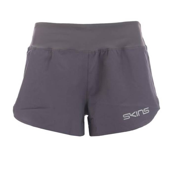 スキンズ Skins 【 Performance Running Shorts Women Charcoal 】 パフォーマンス ショーツ レディース チャコール|スニケス