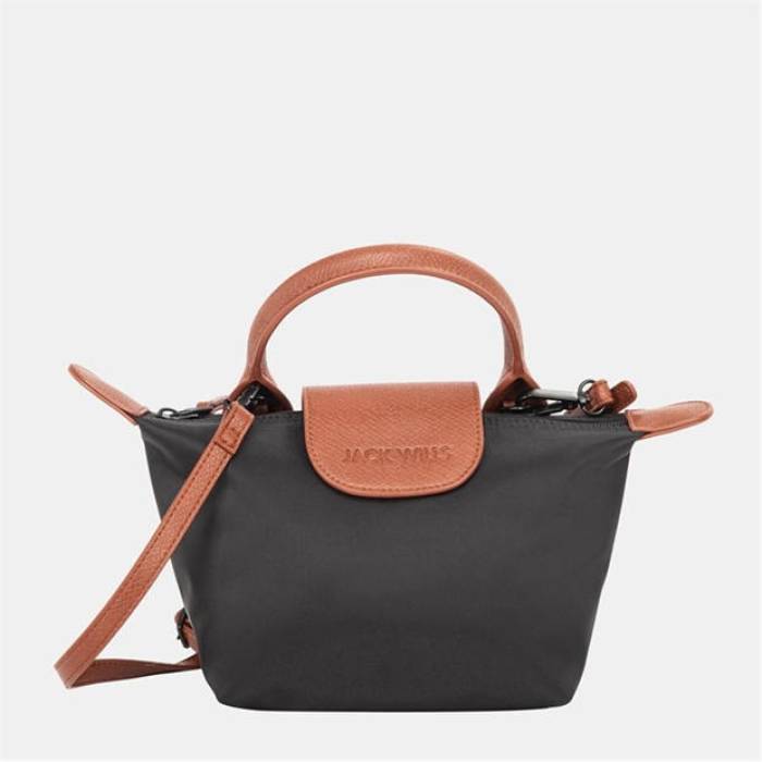万力 濾過性病原体 Jack Wills 【 Jw Nylon Xbody Ld54 Women Black 】 ナイロン レディース 黒いこと 黒いこと