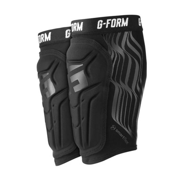 G Form 【 Form V2 Shinguard 00 Unisex Black 】 ユニ一発やる 黒いこと 黒いこと