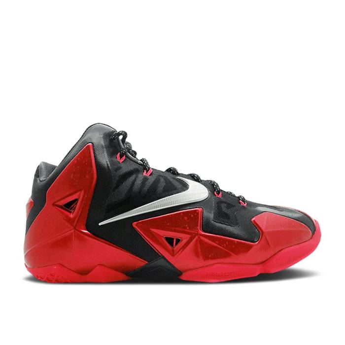 ナイキ Nike 【 Lebron 11 Xdr 'Heat Away' Men Black/Metallic Red-Silver Grey 】 Lebron レブロン メンズ 黒色 ブラック 灰色 グレー｜スニケス