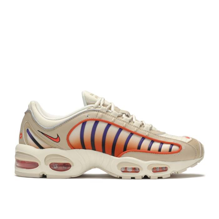 ナイキ Nike 【 Air Max Tailwind 4 'Desert Ore' Men Desert Ore/Team Orange-Campfire Orange 】 マックス Tailwind テイルウィンド メンズ Team チーム orange 橙・オレンジ