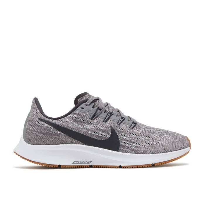 ナイキ Nike 【 Air Zoom Pegasus 36 \u0027Gunsmoke\u0027 Men Gunsmoke/White-Gum Light Brown-Oil Grey 】 望遠レンズ ペガサス メンズ 薄墨色 薄墨色