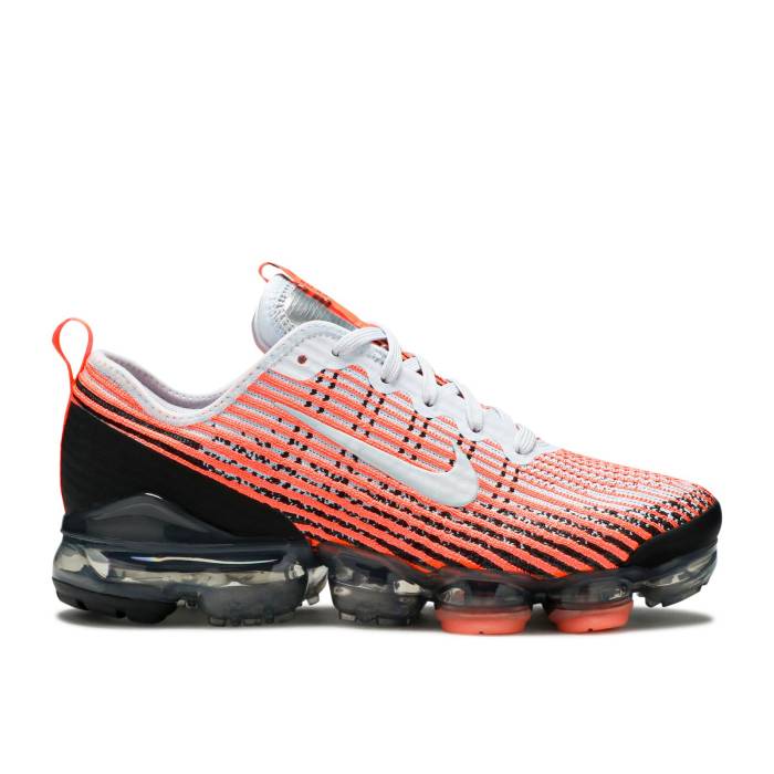ナイキ Nike 【 Air Vapormax Flyknit 3 ガウス \u0027Bright Mango\u0027 Youth Bright Mango/Black-Half Blue-Metallic Silver 】 飛球編み物 御坊っちゃん キッズ Silver しろがね色・しろがね色 キッズ・ベビー・マタニティ-靴