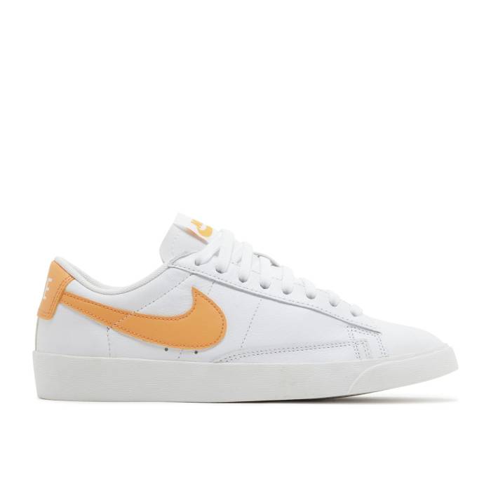 ナイキ Nike 【 Wmns Blazer Low Le \u0027White Fuel Orange\u0027 Women White/Fuel Orange/White 】 ブレイザー レディース 白いこと 白いこと orange 橙・オレンジ色