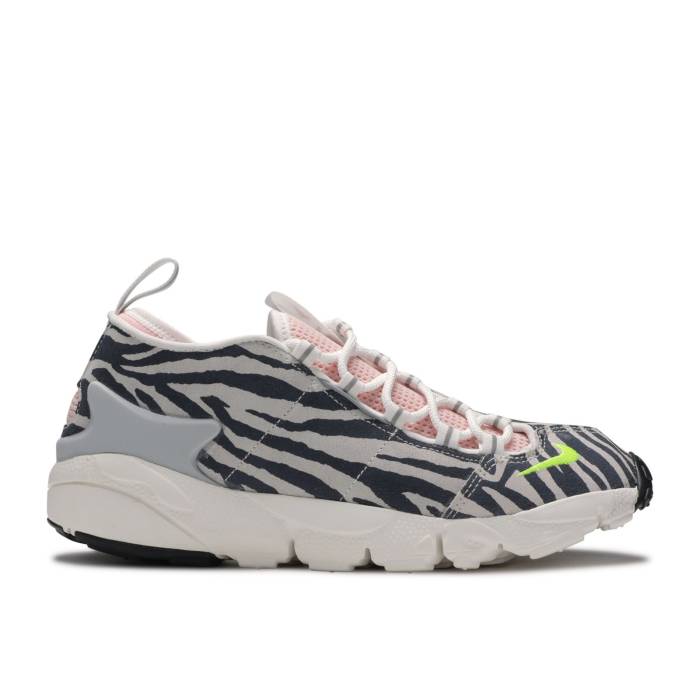 ナイキ Nike 【 Olivia Kim X Wmns Air Footscape \u0027No Cover\u0027 Women 】 レディース