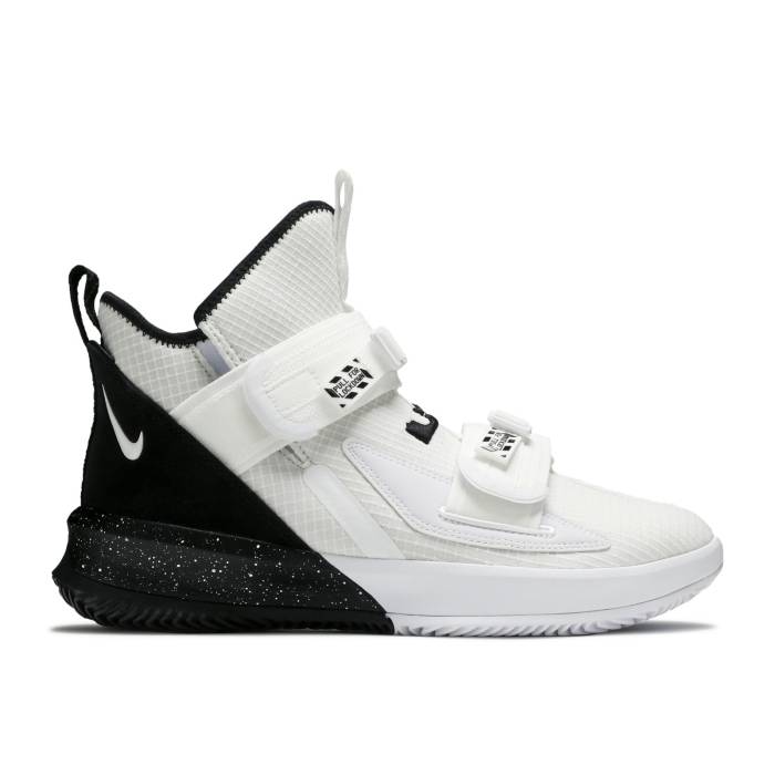 ナイキ Nike 【 Lebron Soldier 13 Sfg Tb \u0027White Black\u0027 Men White/Black/Black 】 Lebron レブロン ソルジャー 13 サー青二才 メンズ 白いこと 白いこと 黒いこと 黒いこと
