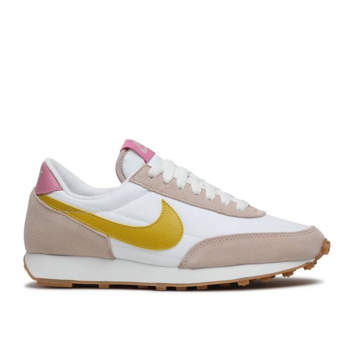 ナイキ Nike 【 Wmns Daybreak \u0027Fossil Stone Saffron Quartz\u0027 Women Fossil Stone/Summit White/Magic Flamingo/Saffron Quartz 】 レディース 白いこと 白いこと 神通力