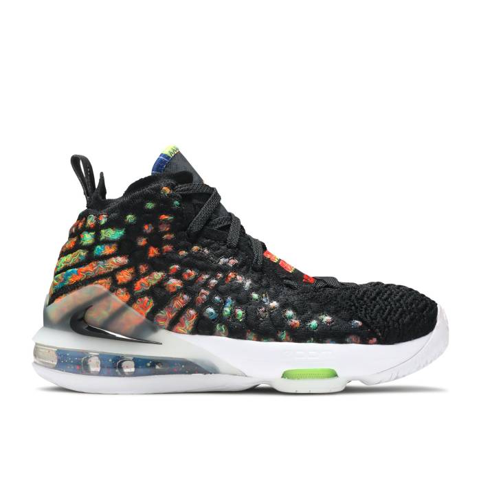 ナイキ Nike 【 Lebron 17 ガウス \u0027James Gang\u0027 Youth Black/Black/Multi Color 】 Lebron レブロン 御坊っちゃん キッズ 黒いこと 黒いこと