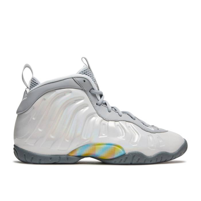 ナイキ Nike 【 Little Posite One ガウス \u0027Rainbow Pixel\u0027 Youth Light Smoke Grey/White/Blue Fury 】 御坊っちゃん キッズ 薄墨色 薄墨色 白いこと 白いこと 青味 青み