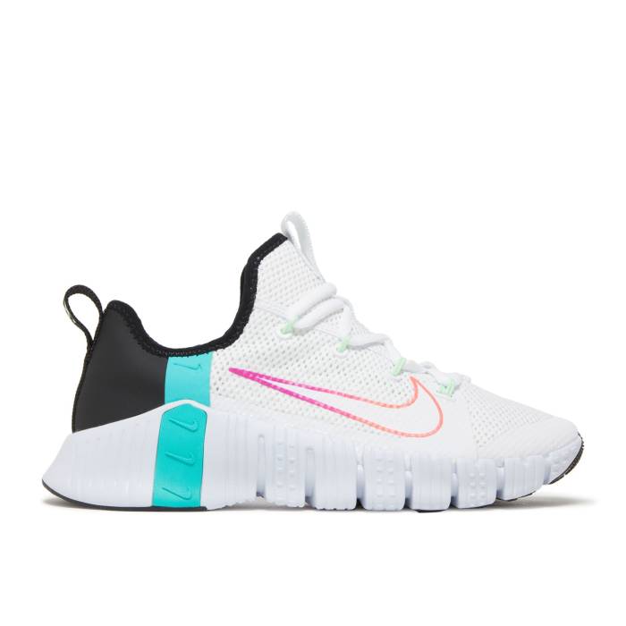 ナイキ Nike 【 Wmns Free Metcon 3 \u0027Flash Crimson Aqua\u0027 Women White/Flash Crimson/Oracle Aqua/Hyper Violet 】 無償性 クリムゾン レディース 白いこと 白いこと クリムゾン アクア 紫・相撲取り草