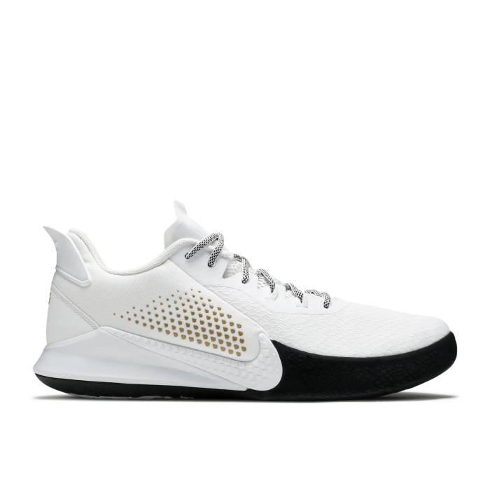 ナイキ Nike 【 Mamba Fury 'White Metallic Gold' Men White/Metallic Gold/Black 】 マンバ メンズ 白色 ホワイト ゴールド 黒色 ブラック