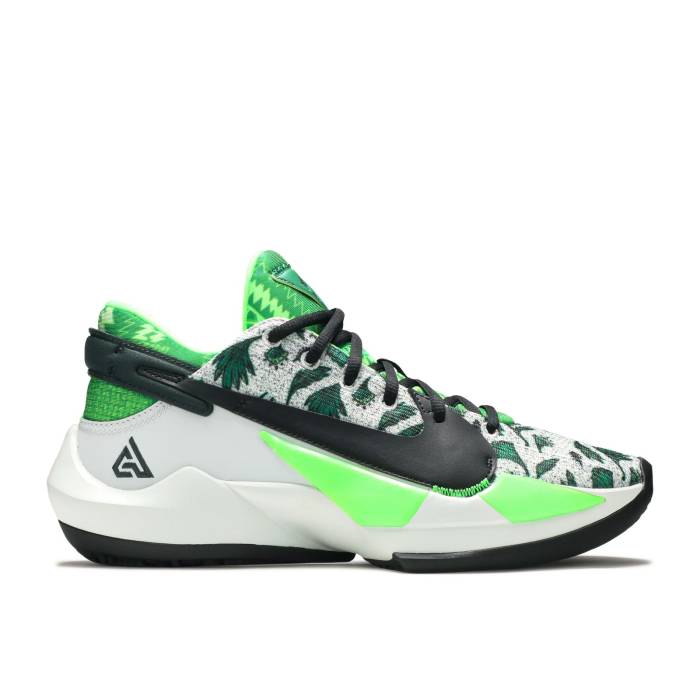 ナイキ Nike 【 Zoom Freak 2 \u0027Naija\u0027 Men Pure Platinum/Pine Green/Green Strike/Black 】 望遠レンズ メンズ 純然たる Platinum プラチナム green 緑・緑であること ストライク 黒いこと 黒いこと
