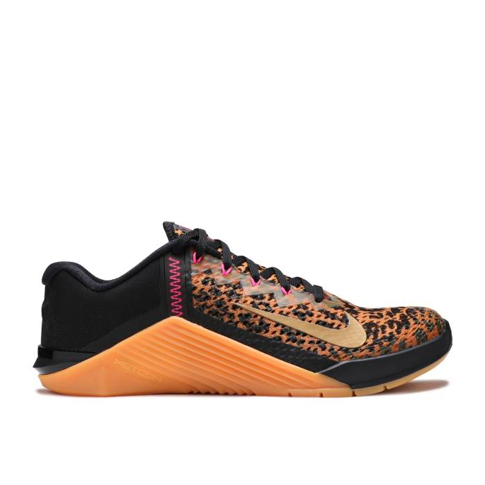 ナイキ Nike 【 Wmns Metcon 6 \u0027Cheetah Print\u0027 Women Black/Chutney/Gum Medium Brown/Metallic Gold 】 レディース 黒いこと 黒いこと 赤銅色 赤銅色 ゴールド