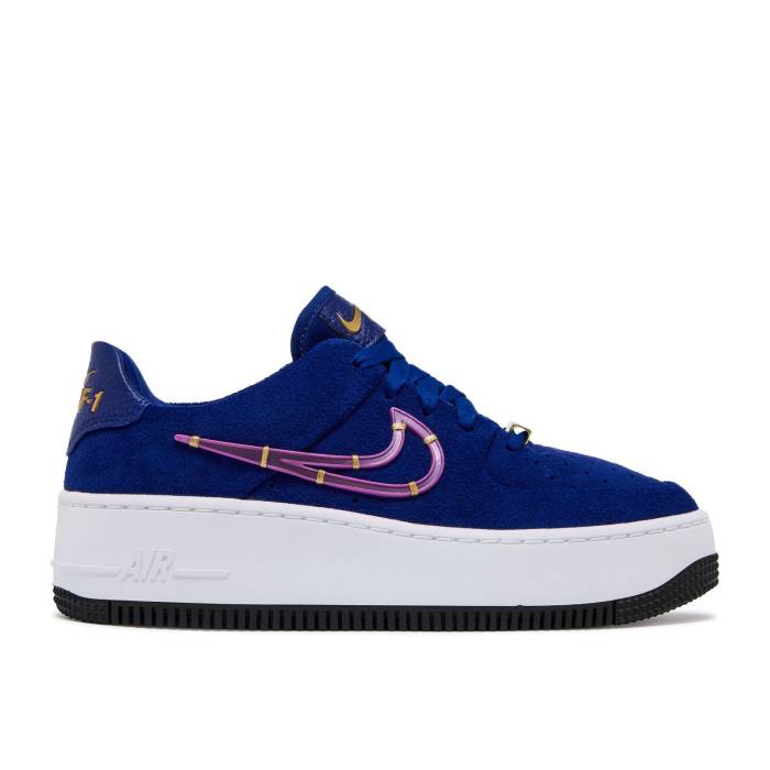 ナイキ Nike 【 Wmns Air Force 1 Sage Low Lx \u0027Deep Royal Blue\u0027 Women Deep Royal Blue/Metallic Gold/Black/Vivid Purple 】 レディース ディープ 青み 青色 ゴールド 黒いこと 黒いこと Purple 紫・パープル
